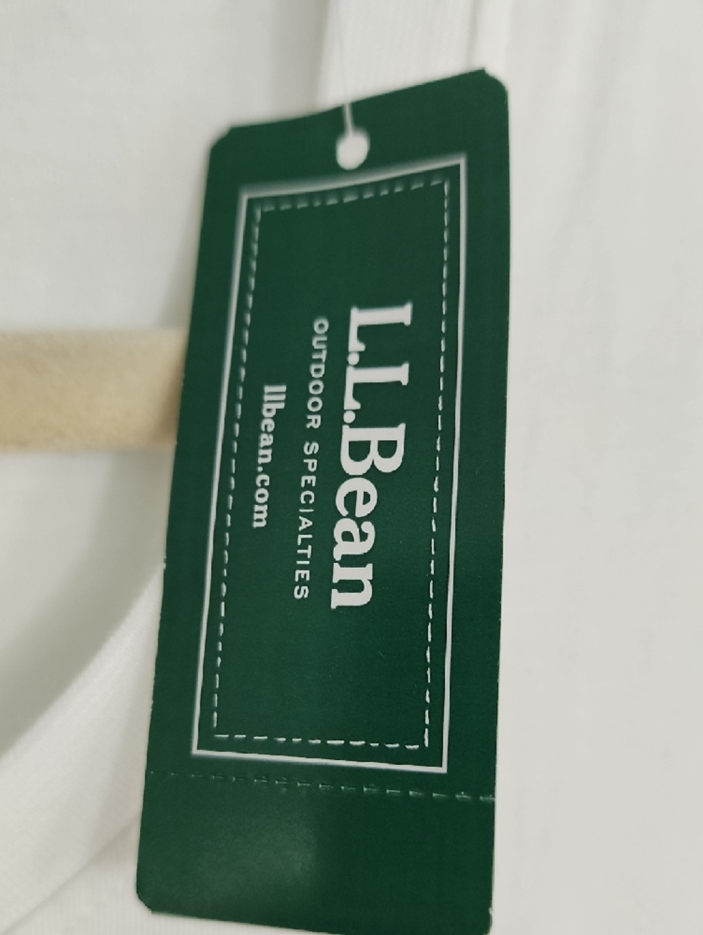 L.L. Bean Women's White Short-Sleeve Scoop Neck Tee - Picture 3 of 4